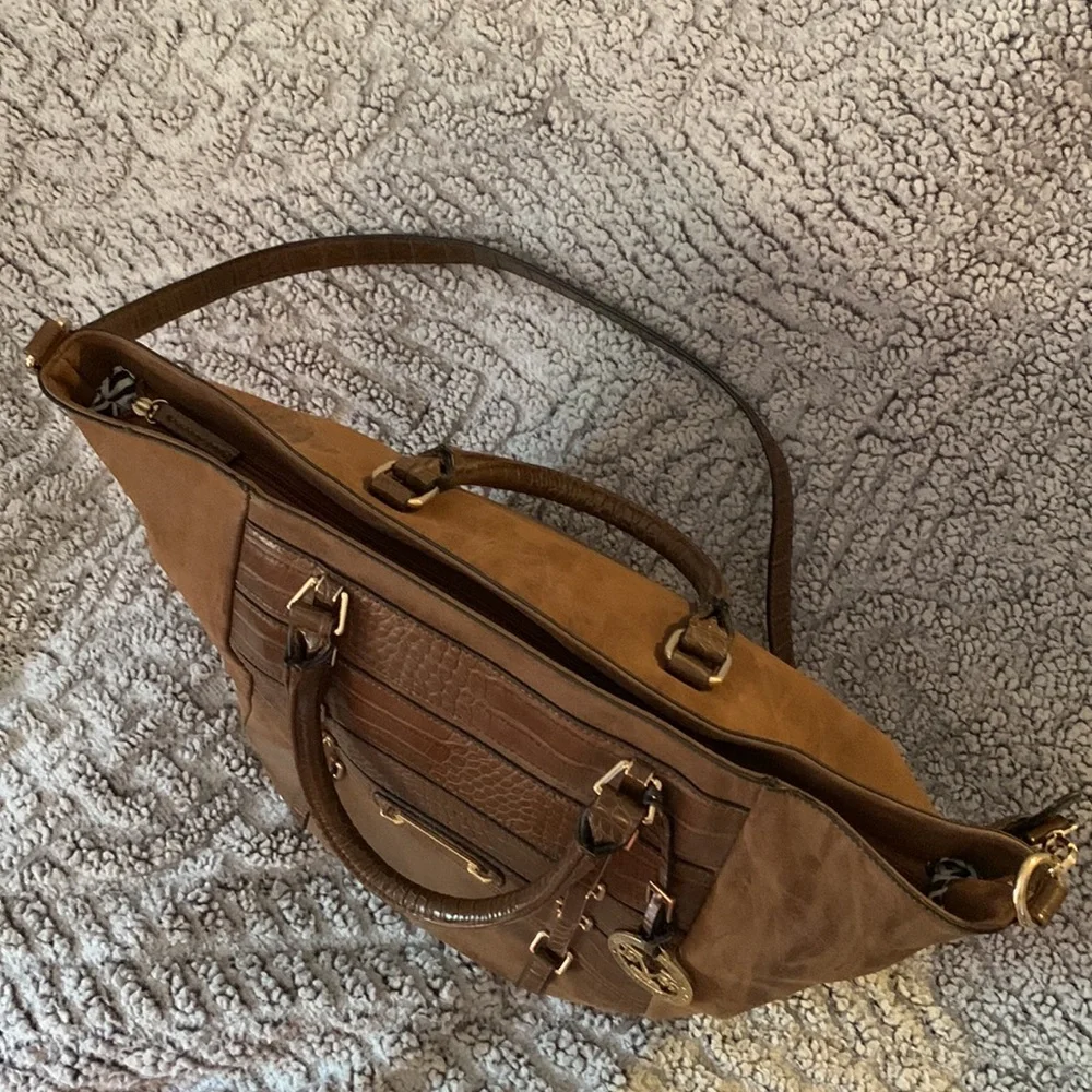 19V69 ITALIA — Alessandro Versace — Abbigliamento Sportivo SRL - Picture 11 of 15